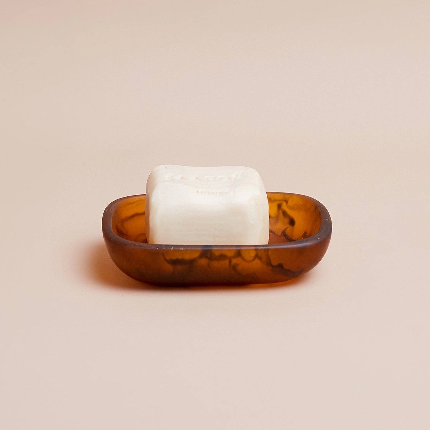 FLOW RESIN SOAP DISH