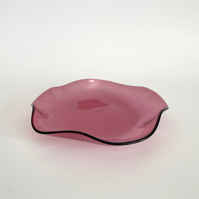 GLASS PETAL PLATE