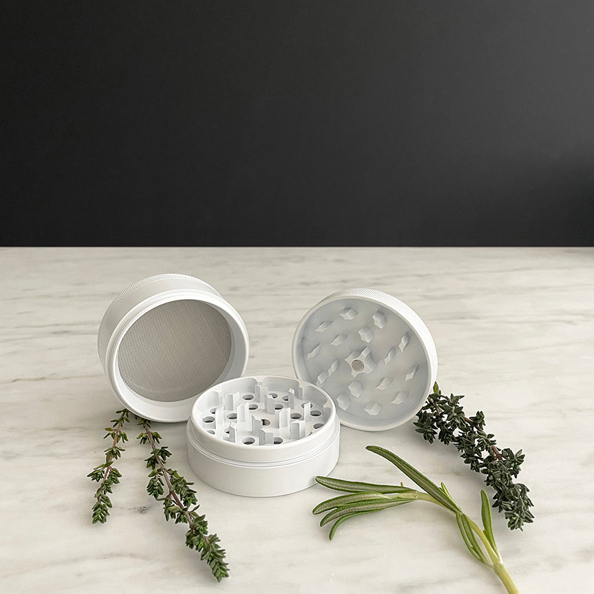 CERAMIC 4-PIECE HERB GRINDER | White
